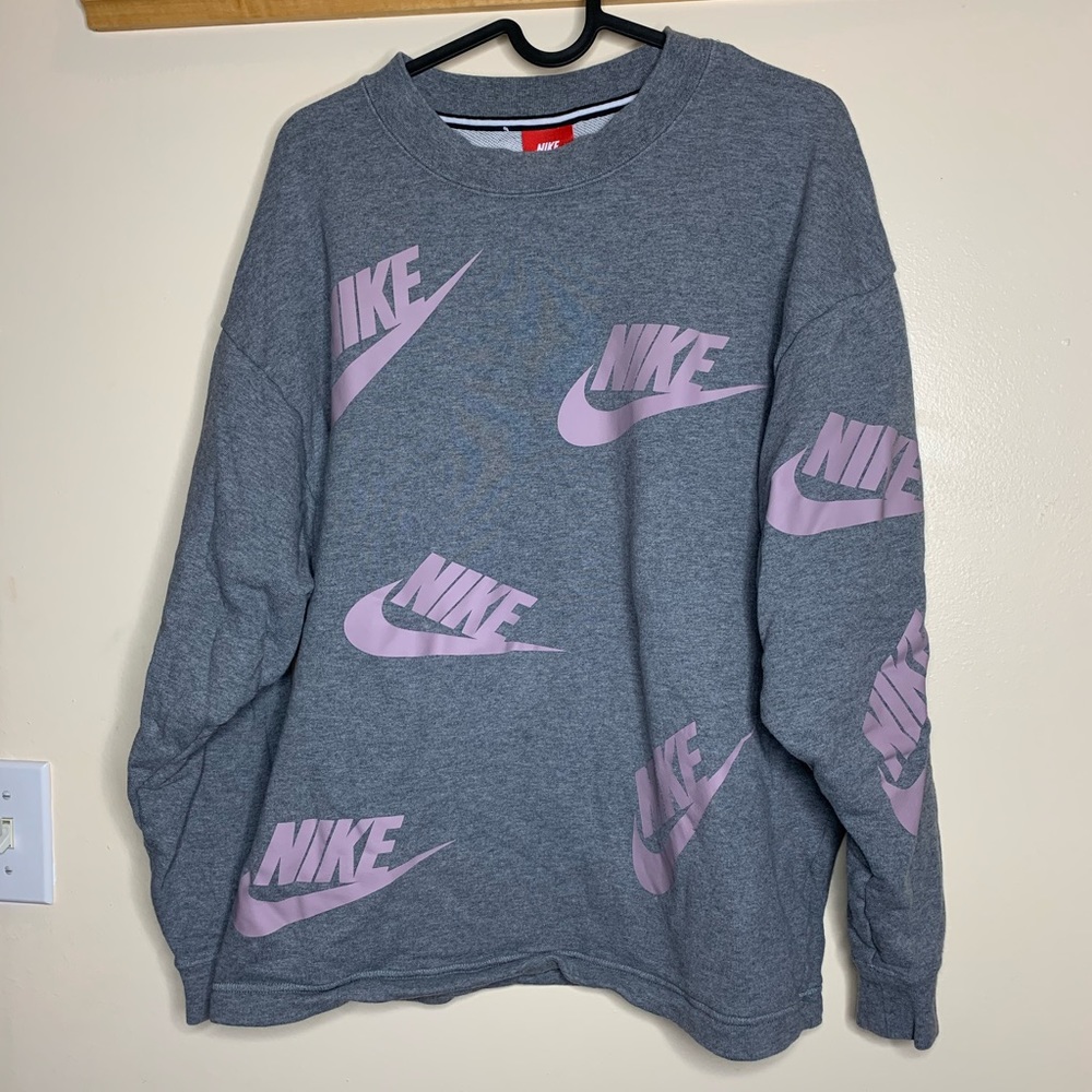 Nike oversized sweater